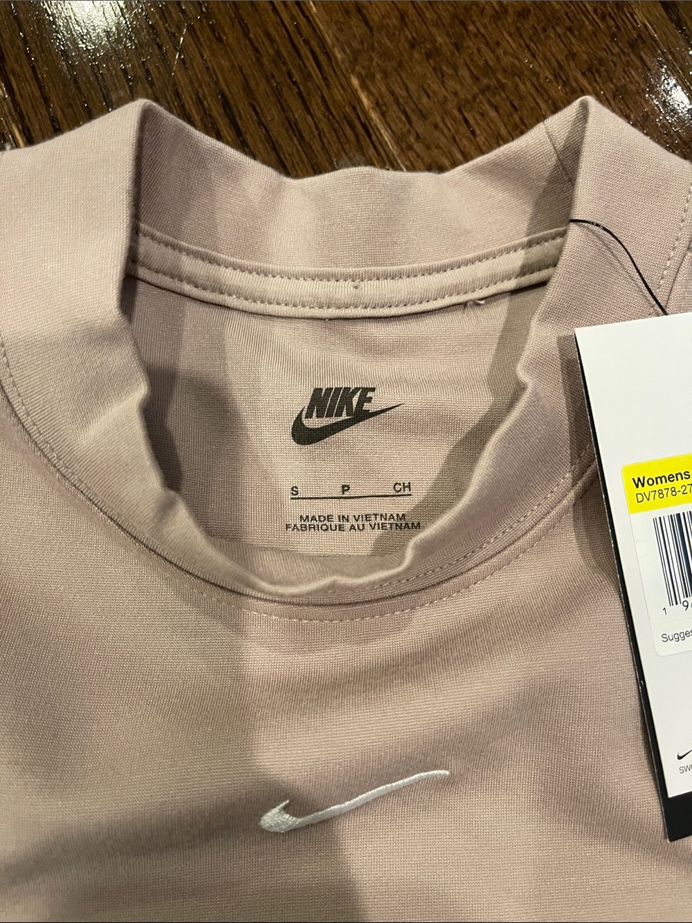 NWT Nike Sportswear Essential Crewneck Midi Dress
Size small - Picture 3 of 7